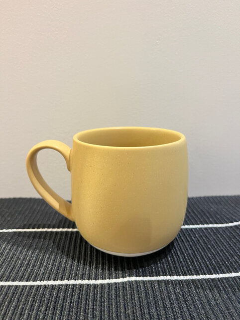 403477YL Villa Mug-Yellow