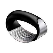 5623 S/S Garlic Rocker w/ Black Handle