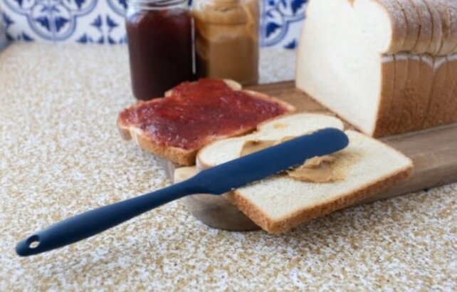 5917  Silicone Icing Spatula-Navy
