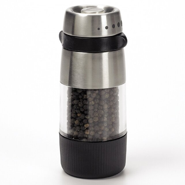1140700 OXO GG Pepper Grinder