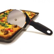 NP111 Grip-EZ Pizza Wheel