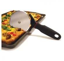 NP111 Grip-EZ Pizza Wheel
