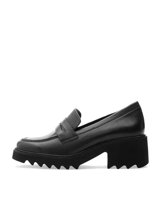 12-21502-01 PRISM LOAFER