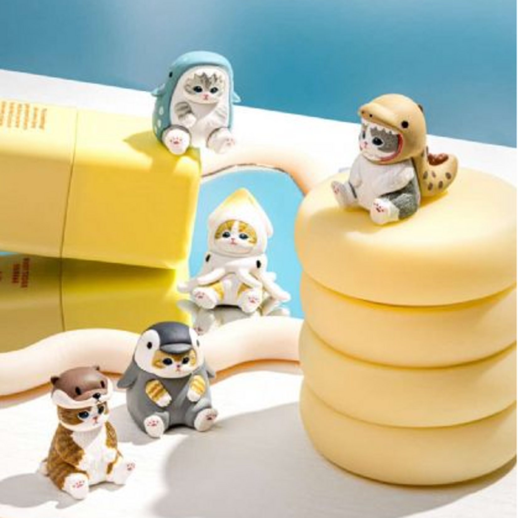 Clever Idiots CIKC-083	Mofusand Sitting Aquarium Cat Blind Box