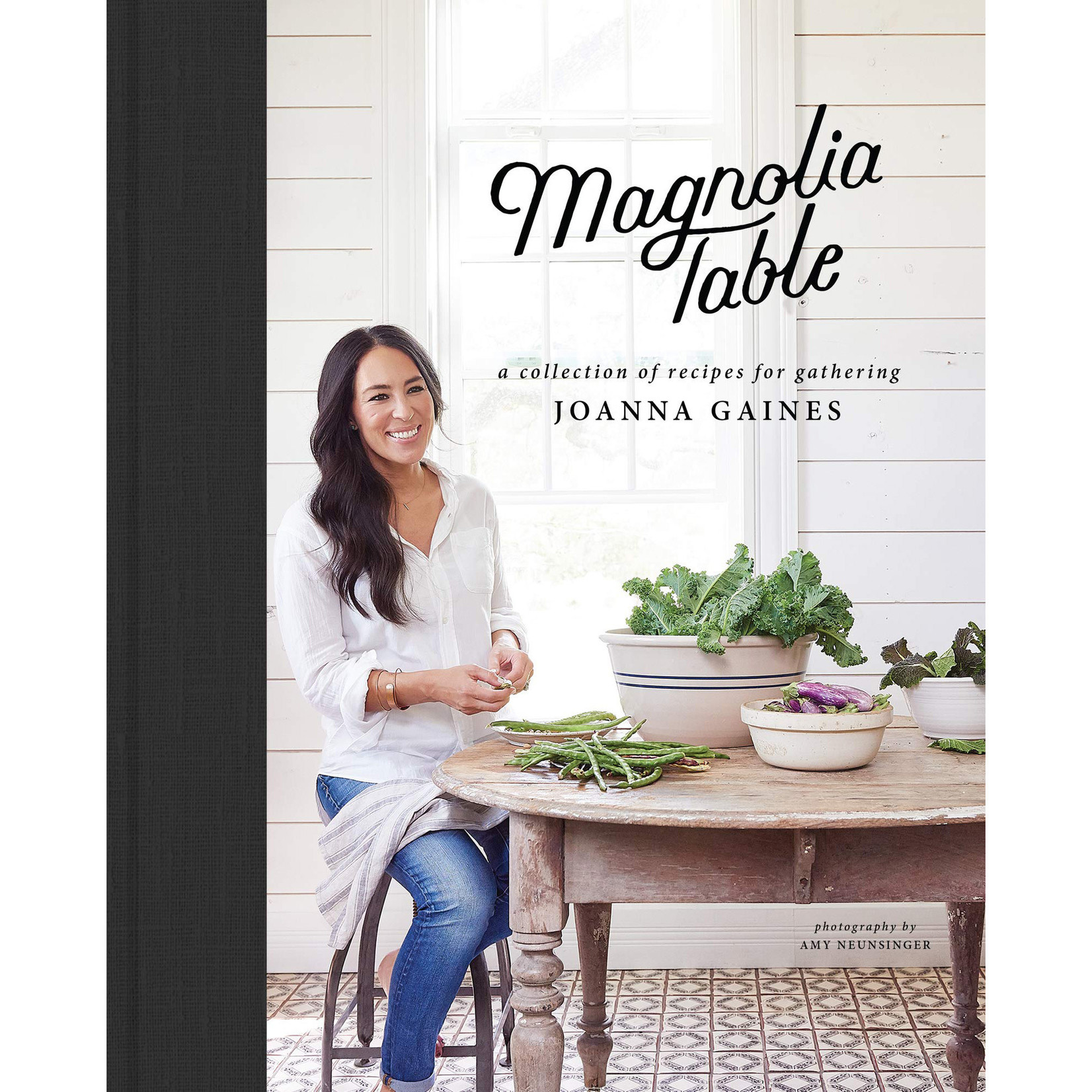 HarperCollins Magnolia Table - Joanna Gaines