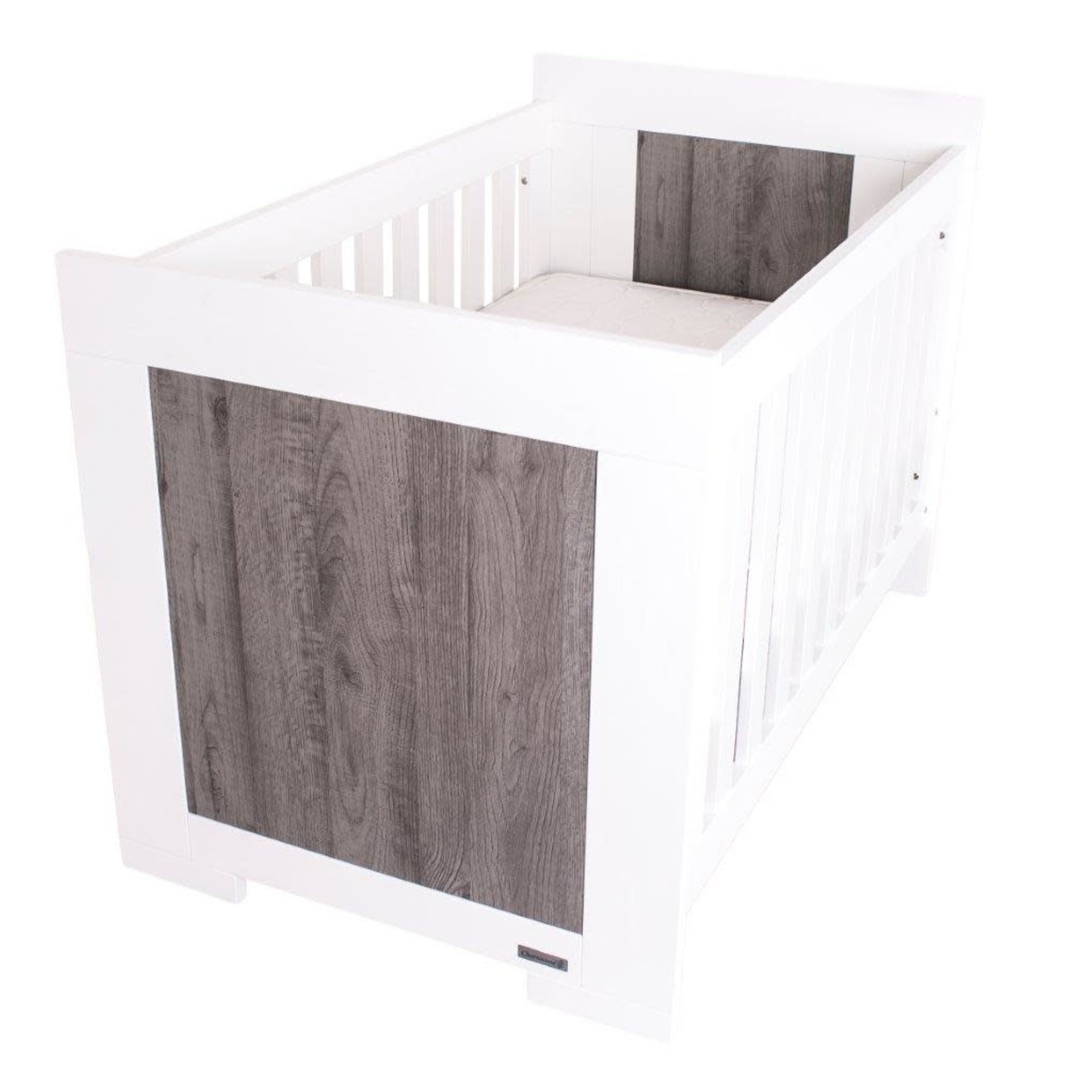 Love n care LUCCA COT – WHITE & ASH