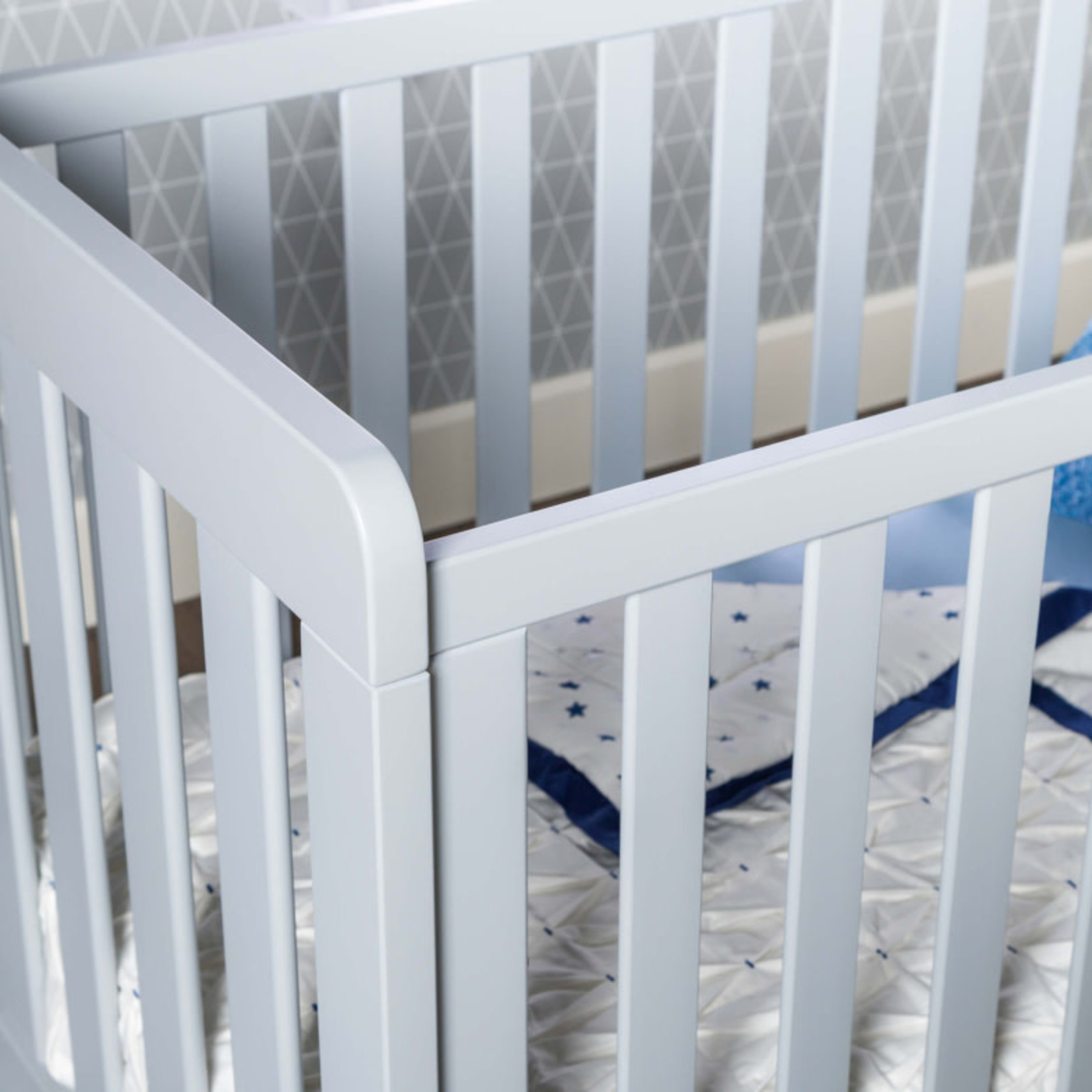 white compact cot