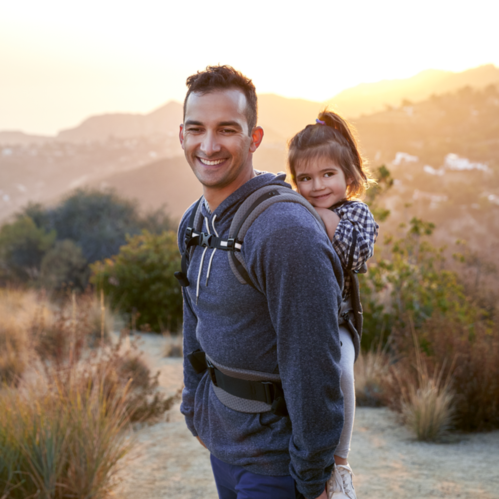 ERGOBABY OMNI BREEZE CARRIER - GRAPHITE GREY