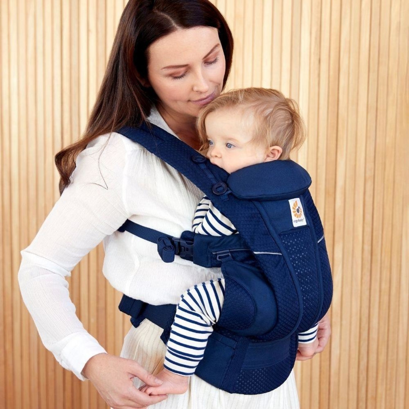 Ergobaby Omni Breeze Baby Carrier, Midnight Blue