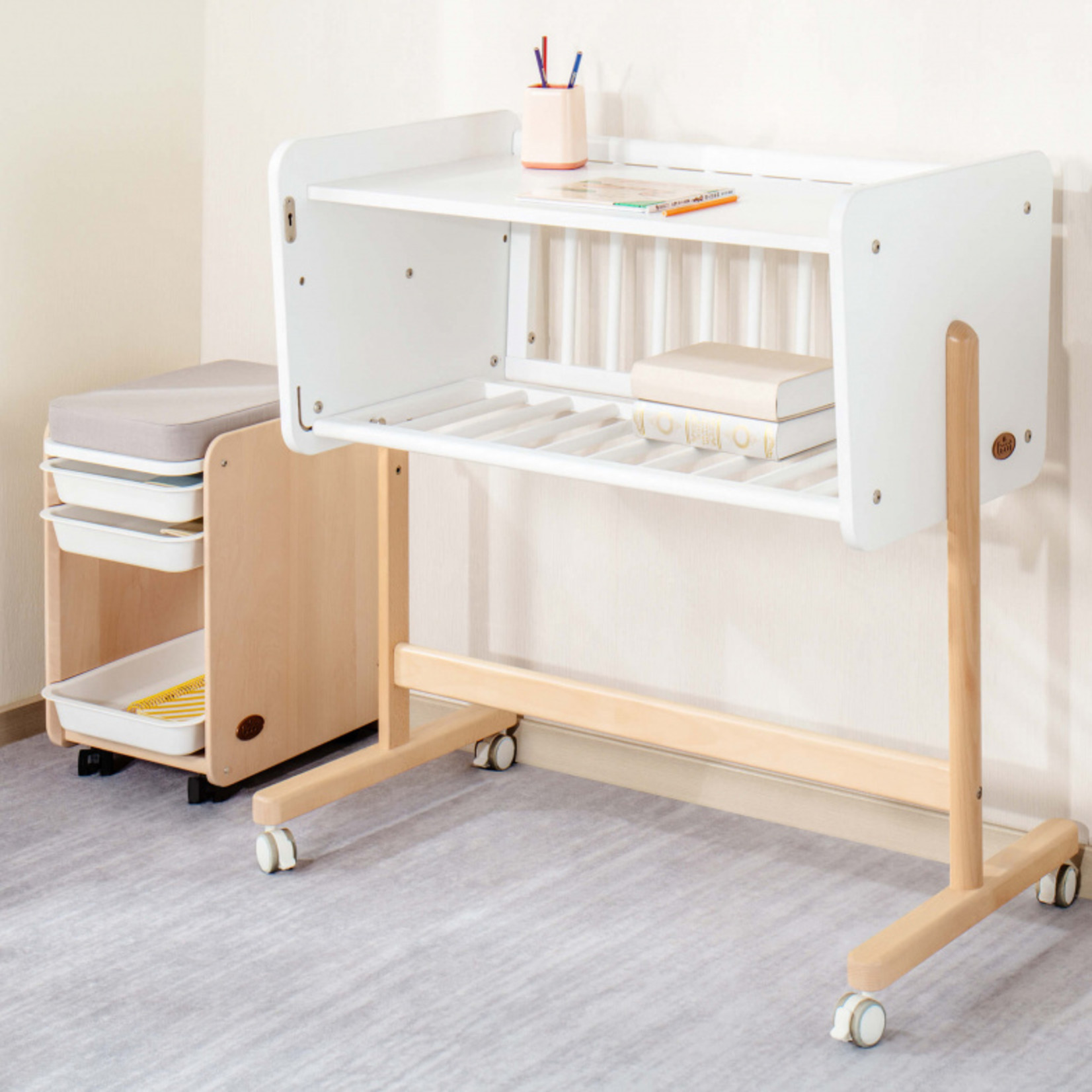 Boori Neat Bedside Sleeper-Barley White & Beech(mattress included)