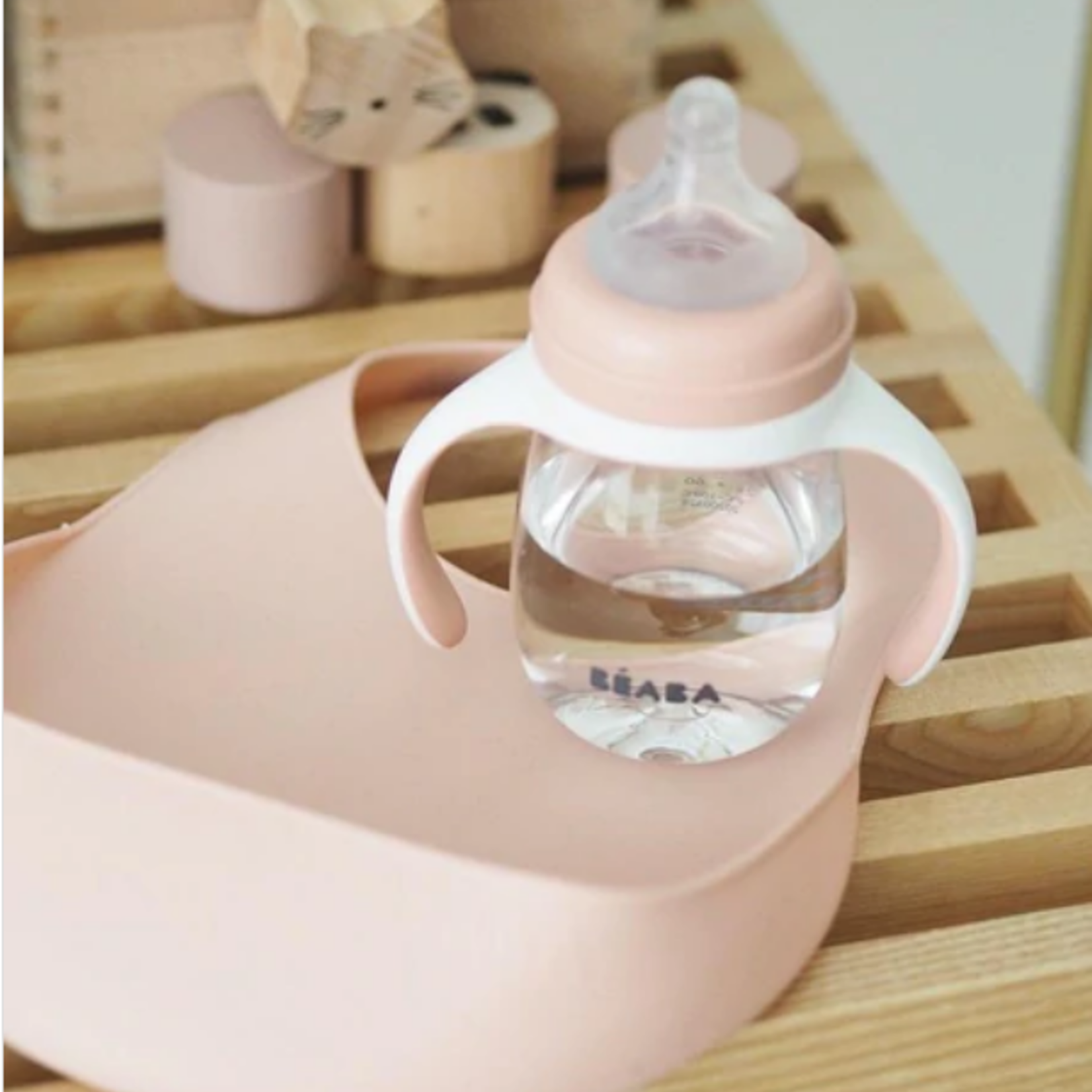 BEABA SET OF 2 SILICONE BIB OLD PINK/ LIGHT GREY