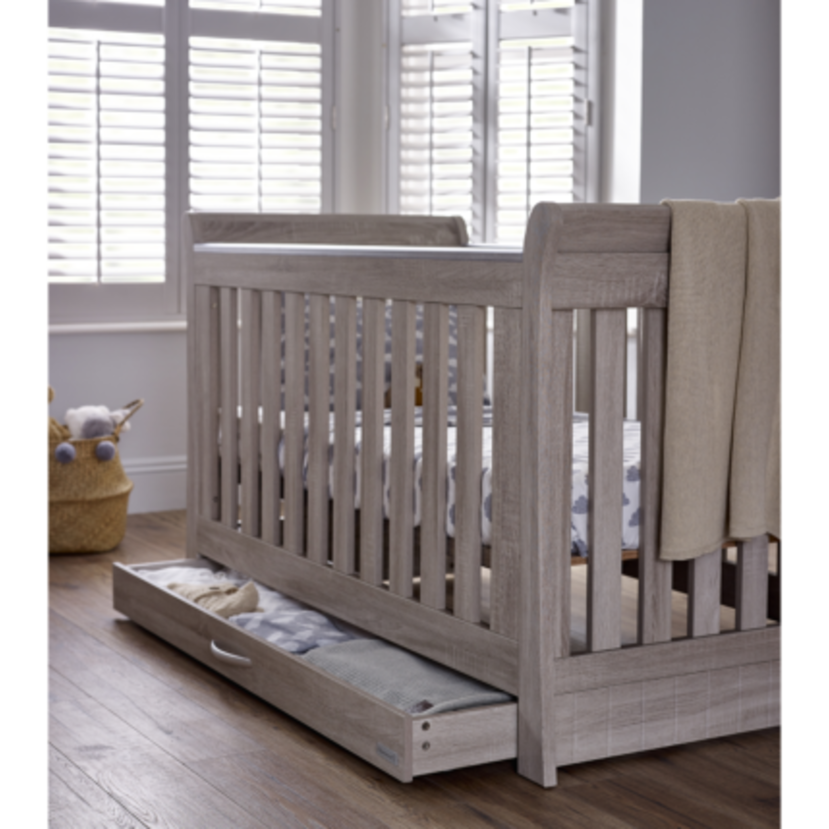 Love n care Noble Cot Package(Cot+Chest+Mattress)