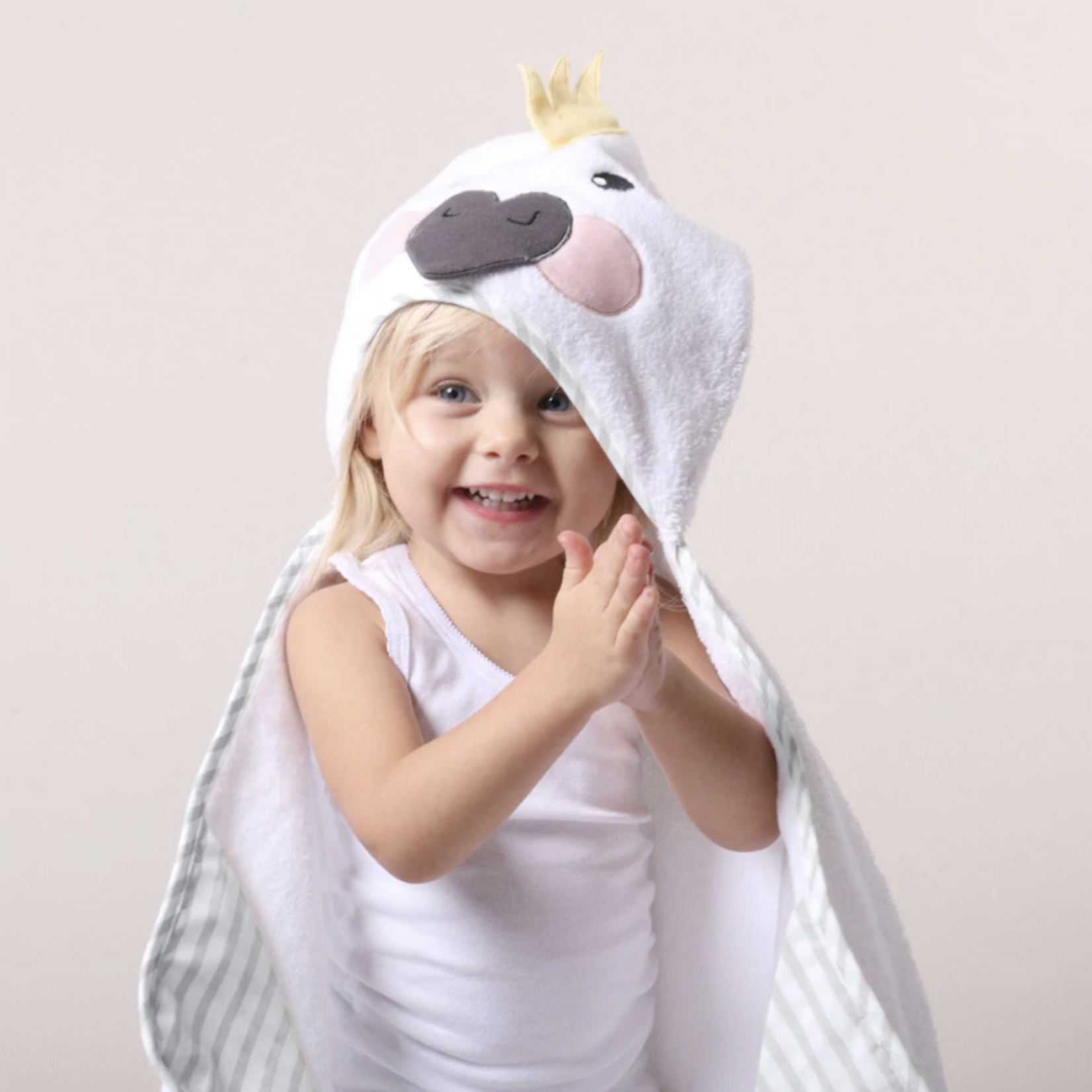 Bubba Blue Aussie Animals 'Cockatoo' Novelty Hooded Bath Towel