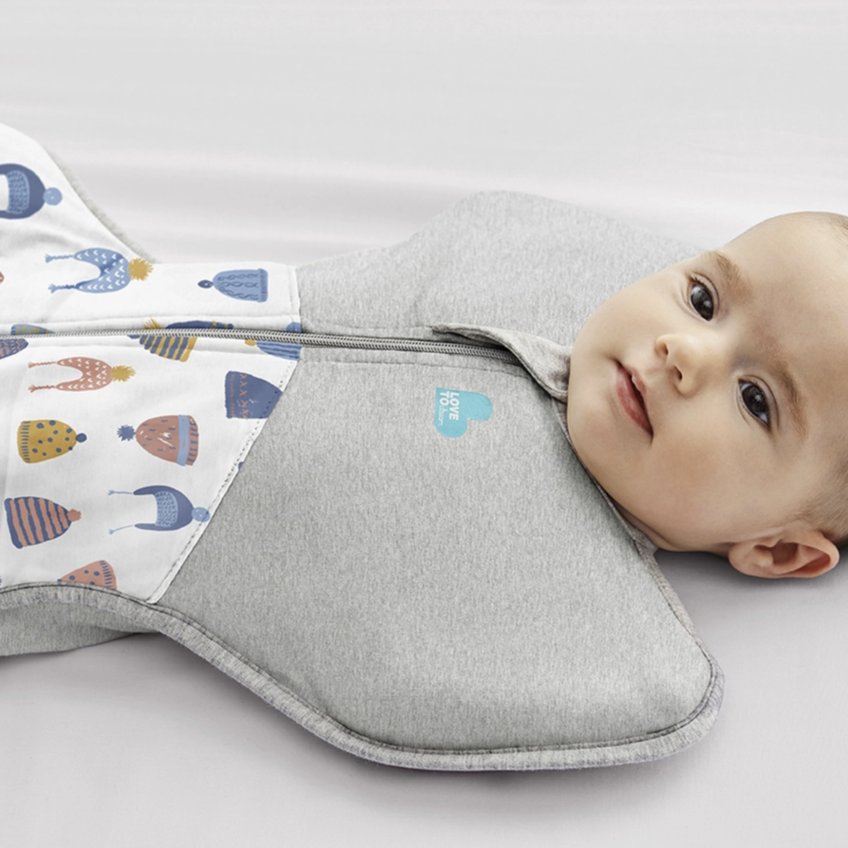 Love To Dream SWADDLE UP™ WARM 2.5 TOG White - Happy Hats