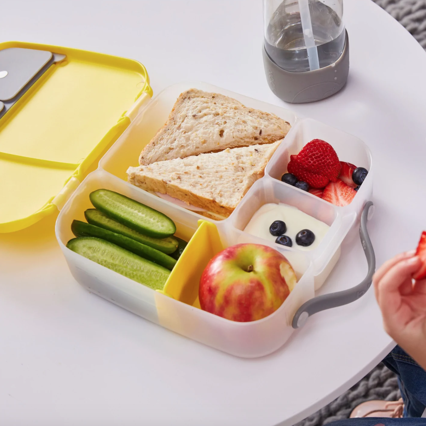 B.Box Lunch Box Passion Splash