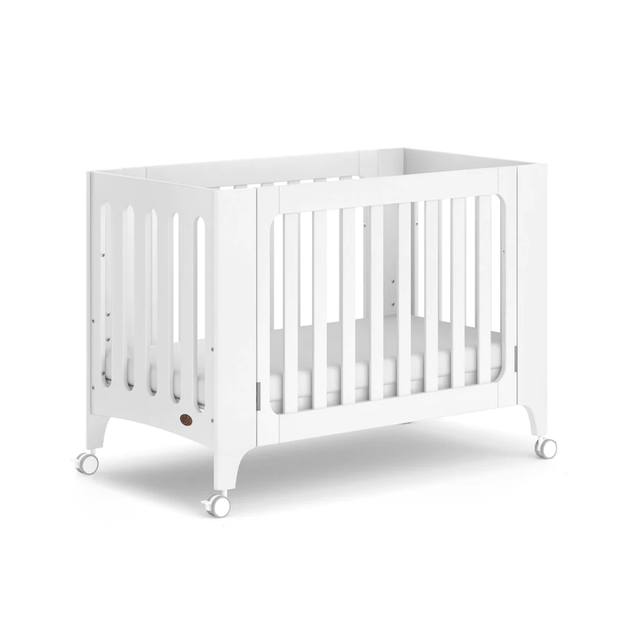 Boori Phoebe Expandable Compact Cot BedBarley White(BPHEXPCODV21/BA