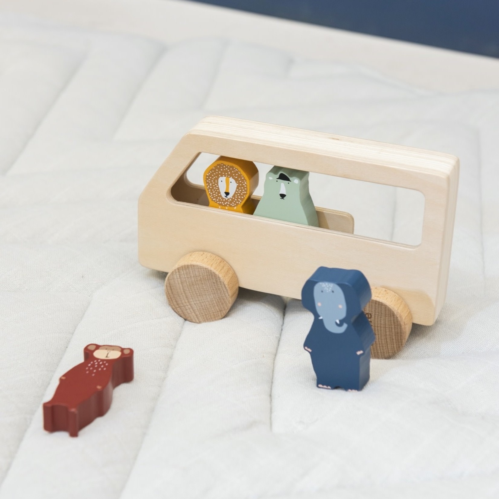 Trixie Wooden animal bus - 12 cm x 18 cm x 6 cm