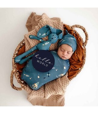 Snuggle Hunny Organic Snuggle Swaddle & Beanie Set-Rocket