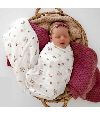 Snuggle Hunny Organic Muslin Wrap-Ladybug