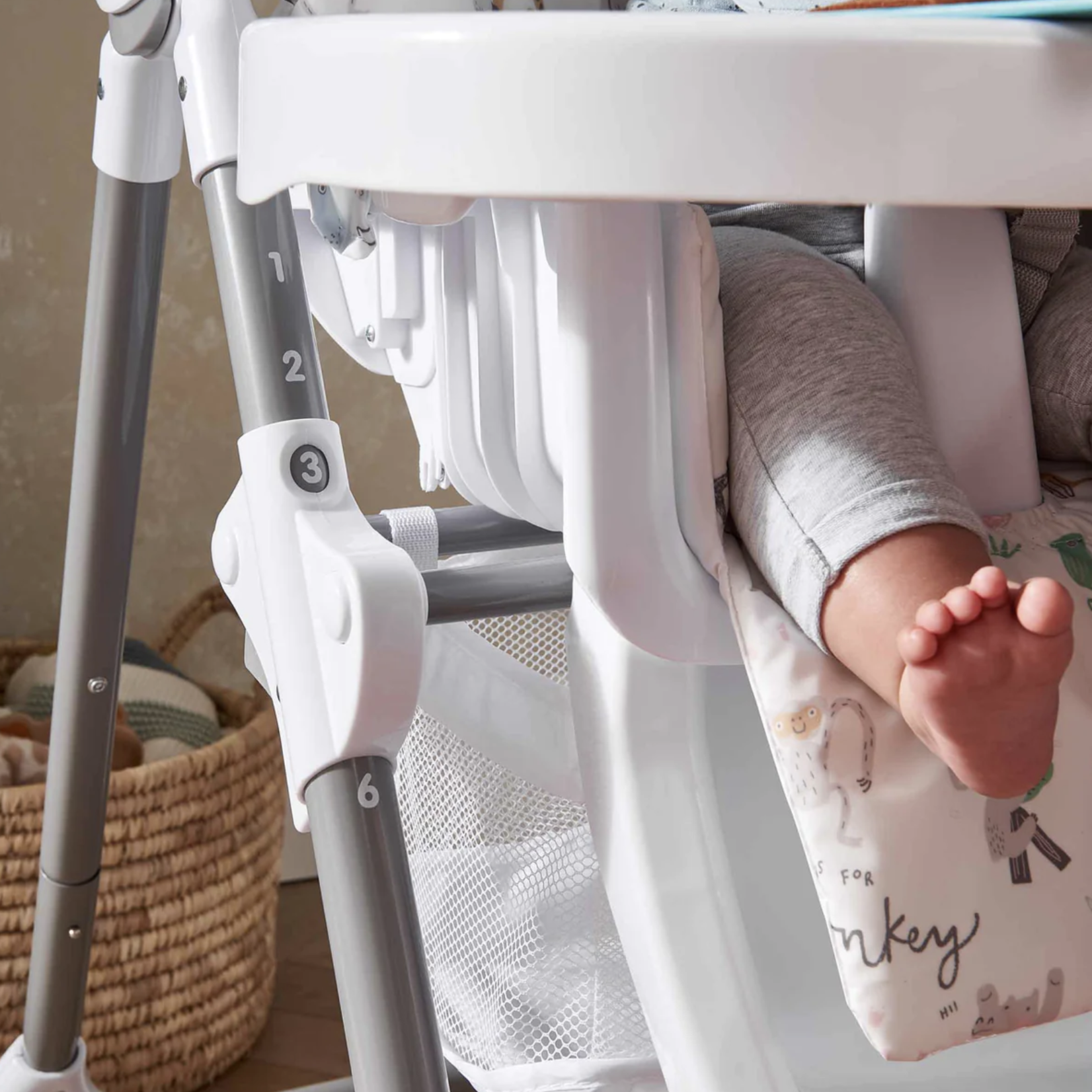 Mamas & Papas Snax Highchair - Animal Alphabet