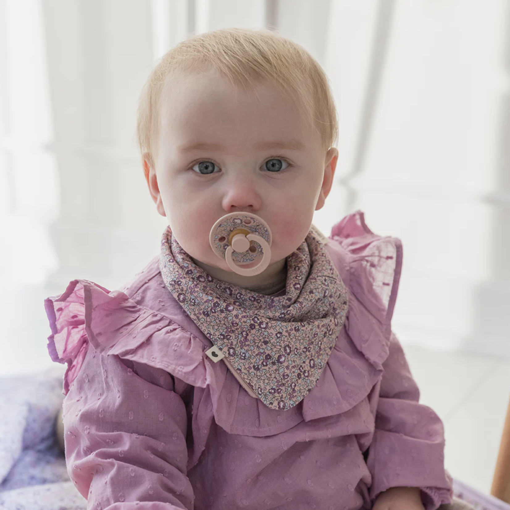 BIBS x LIBERTY Bandana Bib 1pack Violet Sky