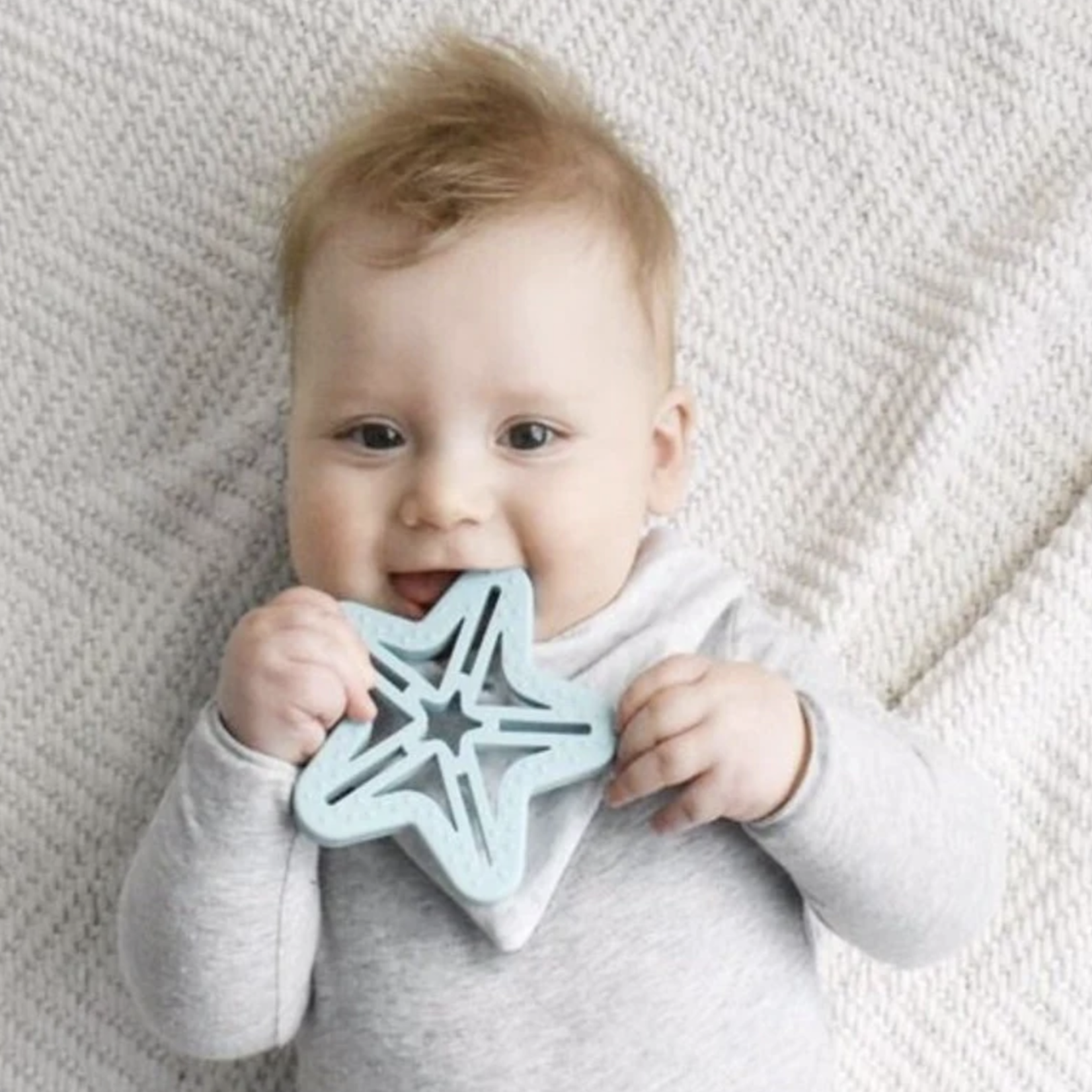 Little Woods STAR SILICONE TEETHER Marble