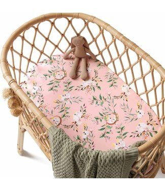 Snuggle Hunny Bassinet Sheet / Change Pad Cover Cockatoo