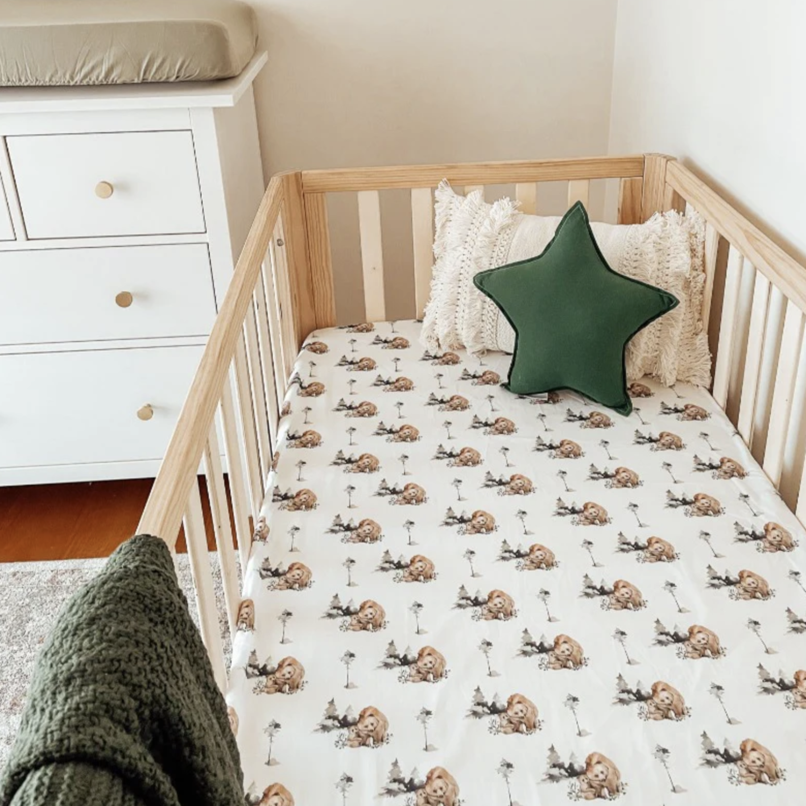 Snuggly Jacks Grizzly Fitted Cot Sheet