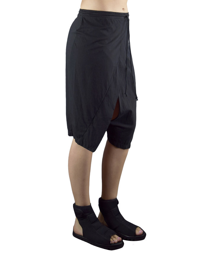 LOST AND FOUND ROOMS SKIRT PANTS - BLACK