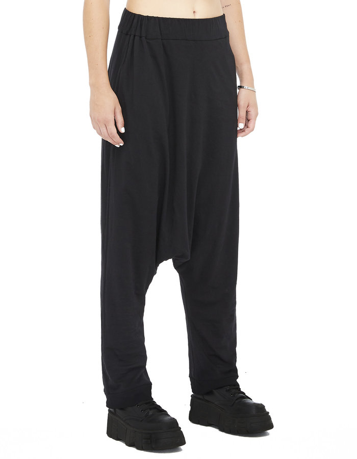 STUDIO B3 REVERSIBLE SEAMED COTTON DROP CROTCH PANT