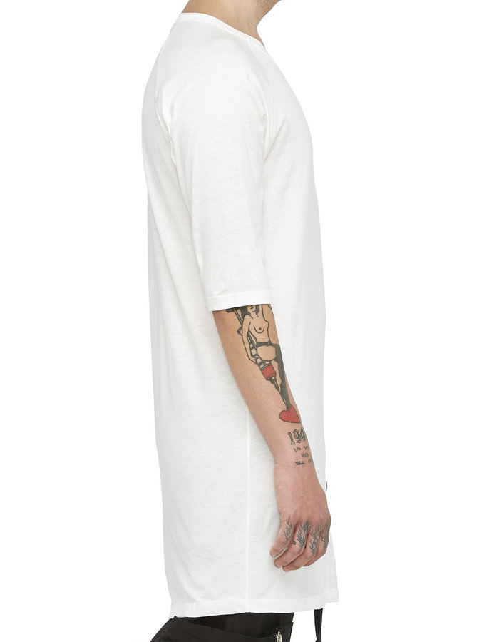 LA HAINE INSIDE US FITTED LONG COTTON T-SHIRT- WHITE