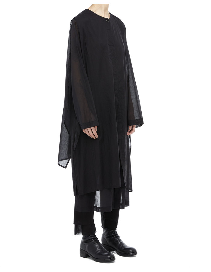 STUDIO B3 LONG GAUZE BUTTON UP WITH DRAPE PANELS - BLACK