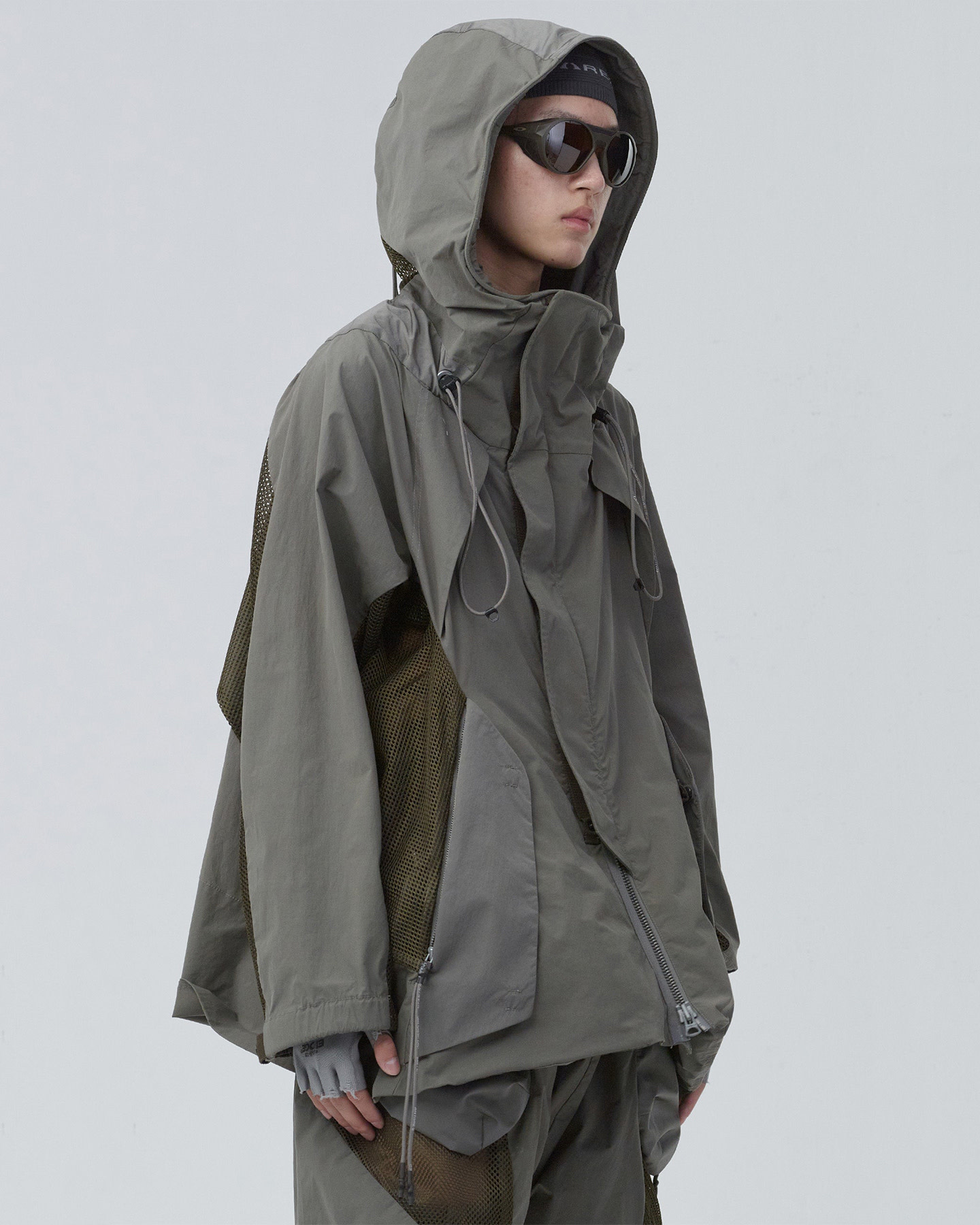 Edgeologist / Panel Ld Commute Parka - Green By Hamcus - Shop Untitled NYC