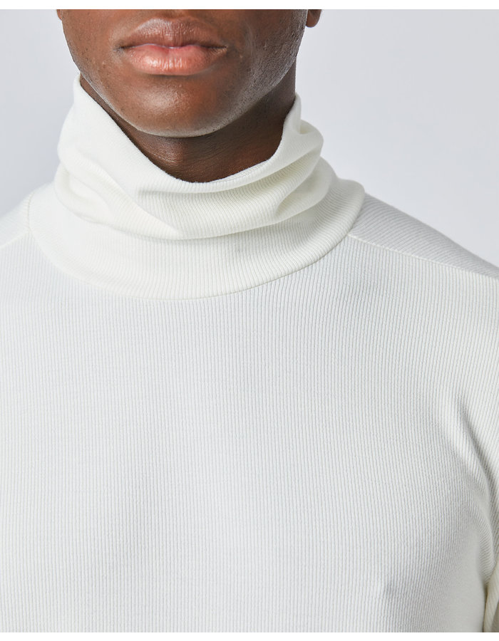 THOM KROM RIBBED MODAL FITTED TURTLENECK - OFF WHITE