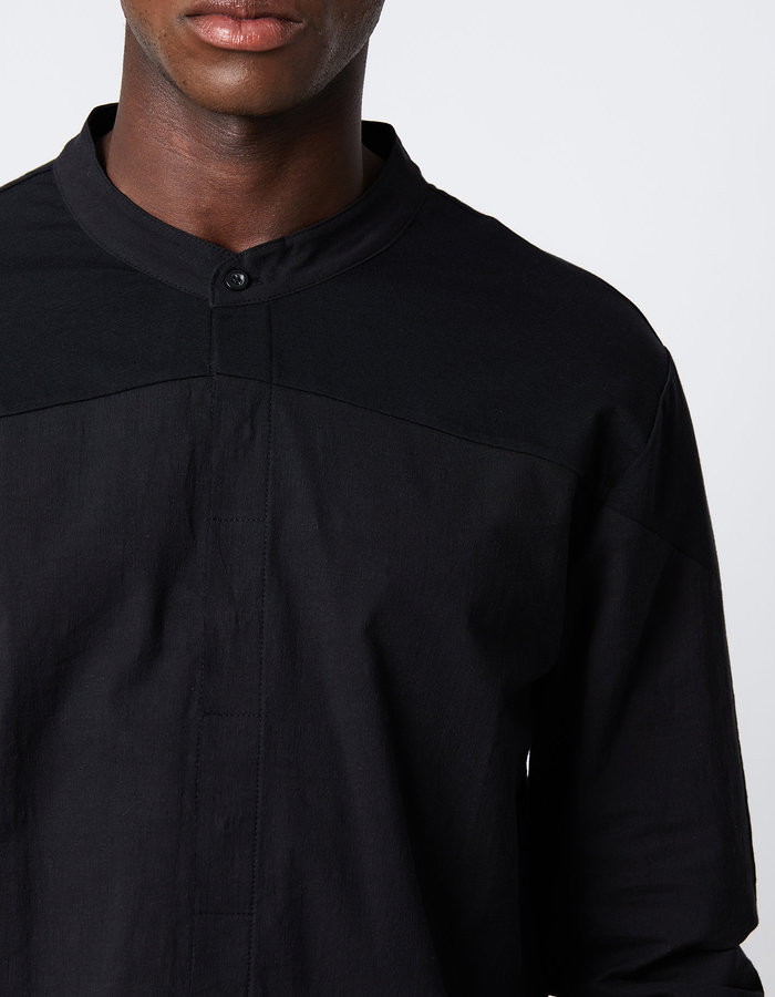 THOM KROM GLOVED STRETCH PANELED MANDARIN SHIRT - BLACK