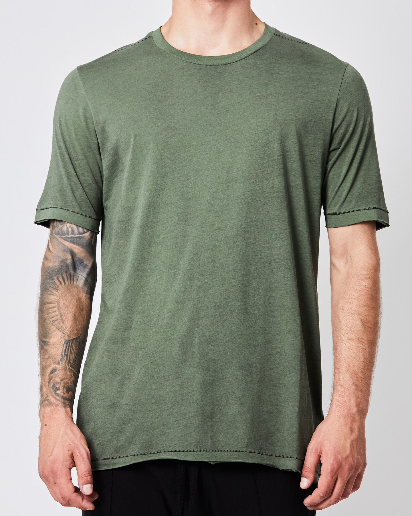 CONTRAST STITCH FITTED COTTON T-SHIRT - DIRTY GREEN