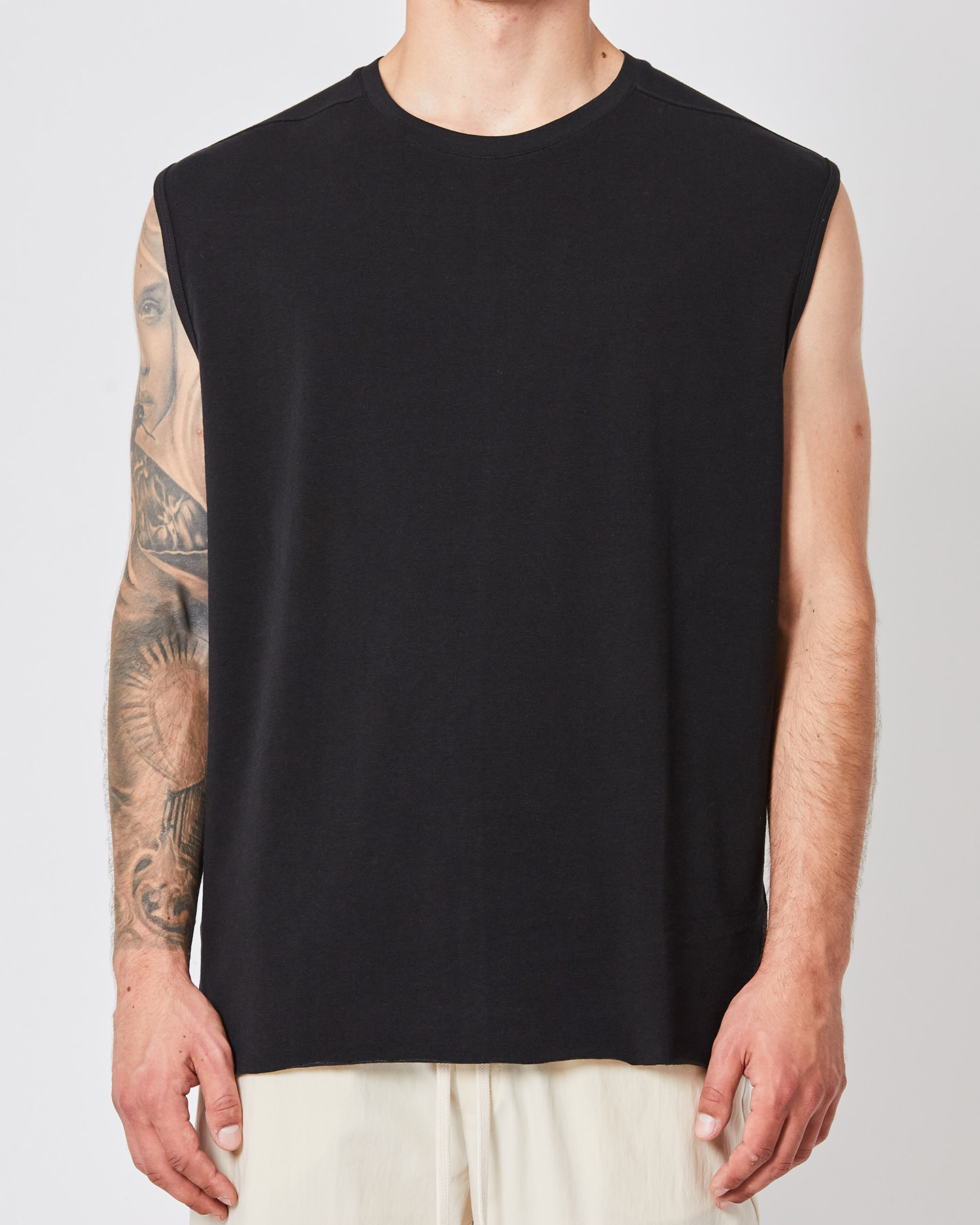 STRETCH COTTON & MODAL MUSCLE TEE - BLACK