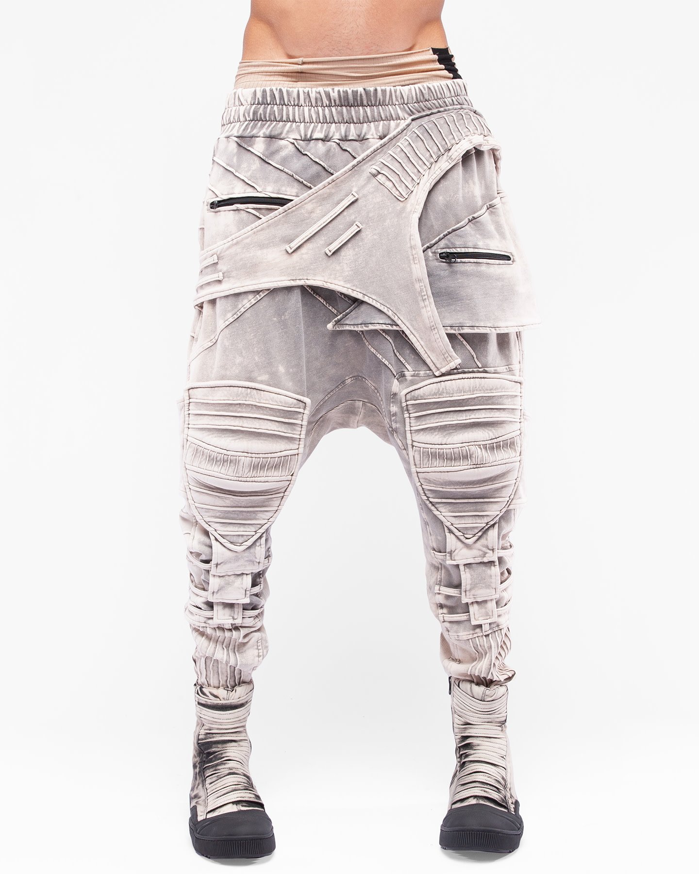 TROUSERS DUSTY ARMOUR (Pre-Order)