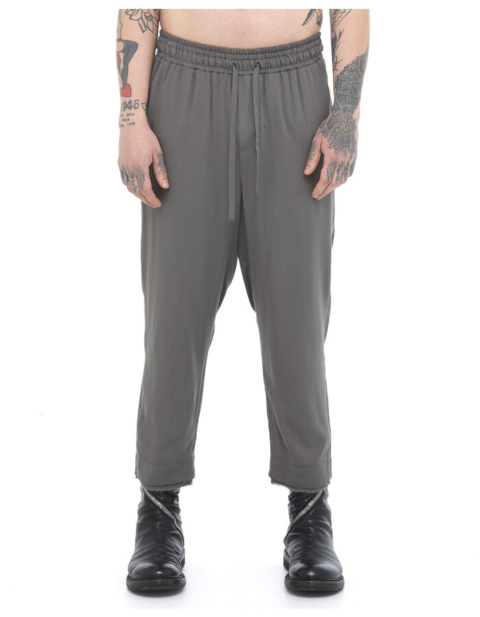 DAVIDS ROAD LIGHT WASHED COTTON CROPPED PANT - GREY