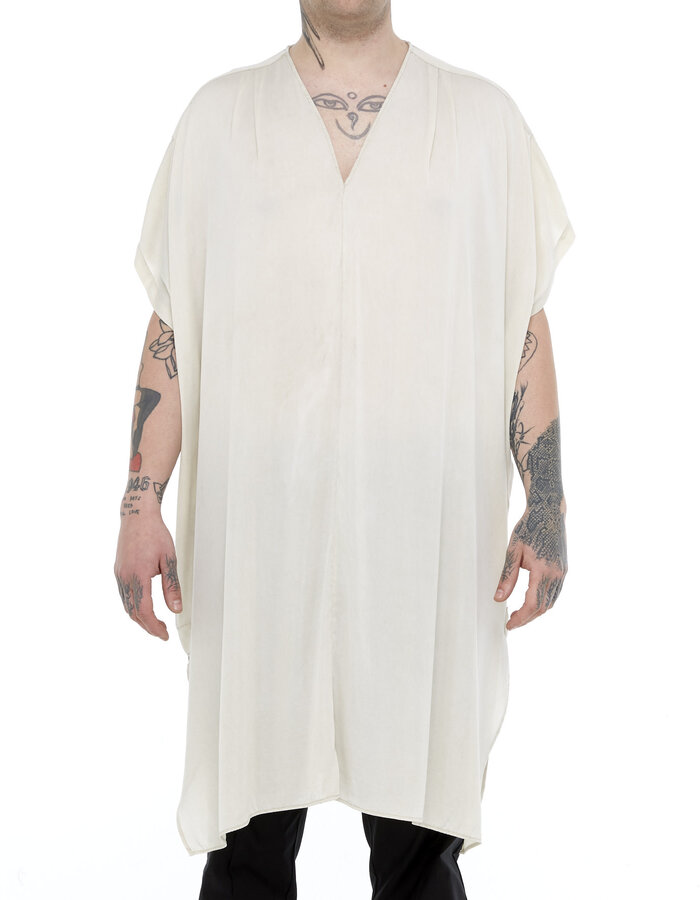 TOTUM PROJECT SHORT STRETCH SILK KAFTAN - SAND