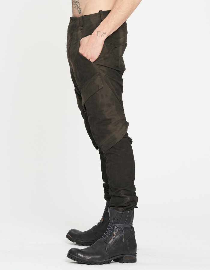 MASNADA BAGGY CARGO PANTS - CAMO DUST