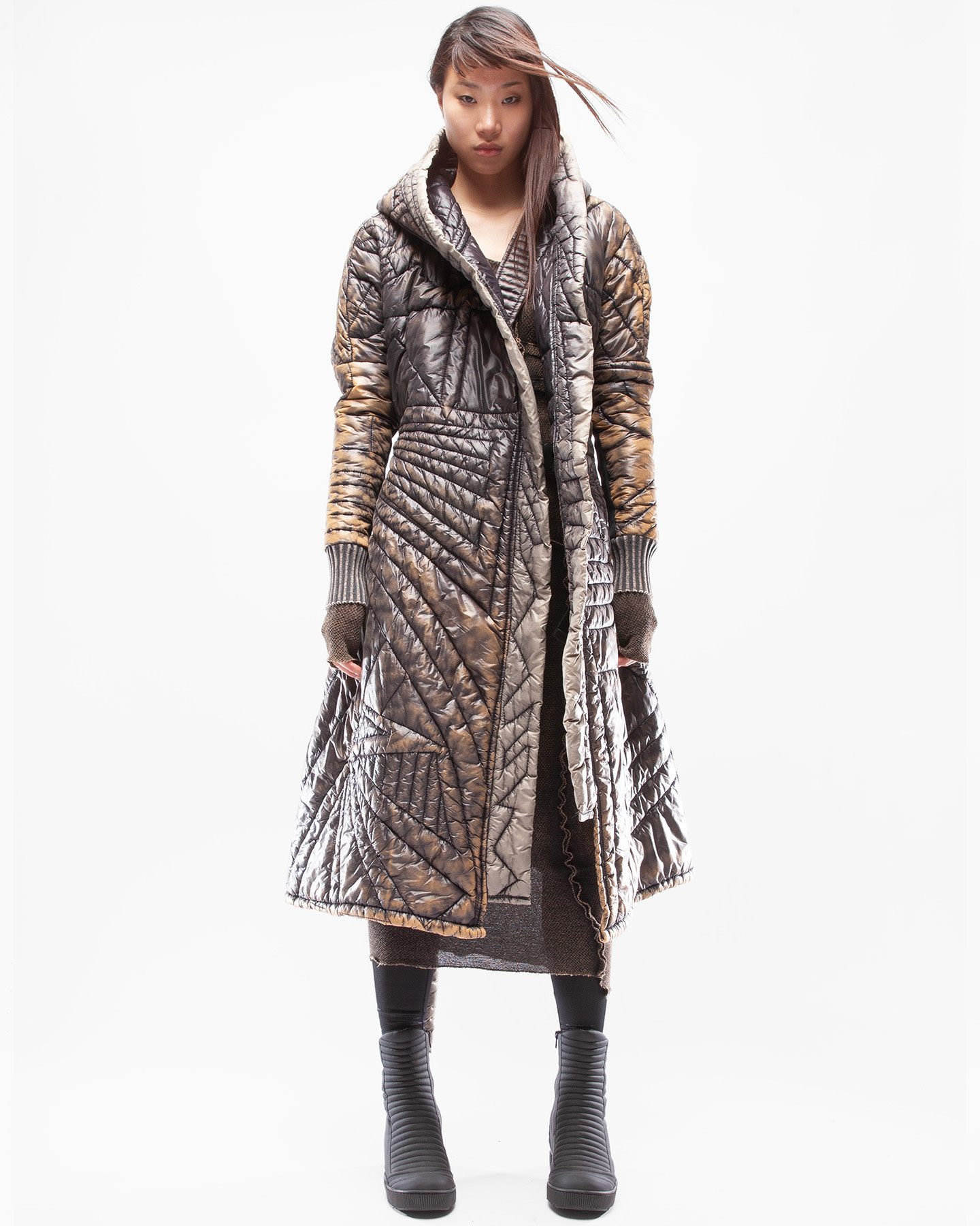 HOODED WRAP COAT  Weekend designer