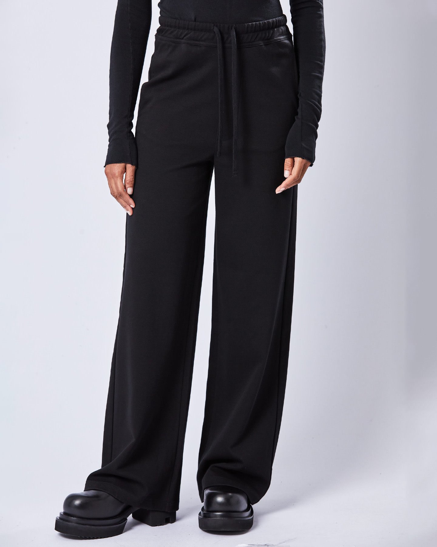 NYLON TROUSERS WITH ZIPS - Light brown | ZARA Angola