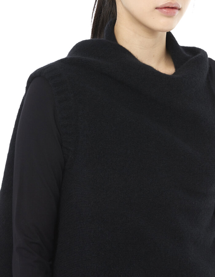 ISABEL BENENATO YAK & MERINO WOOL WRAP VEST - BLACK