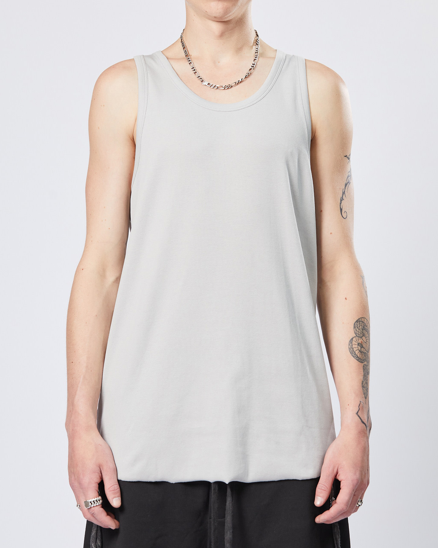 STRETCH COTTON FINE RIB FITTED TANK TOP - SILVER