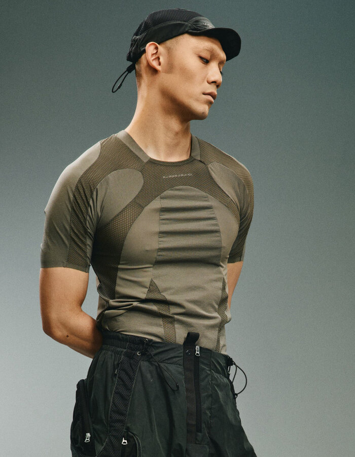 HAMCUS LPU / UNION STANDARD FITTED T-SHIRT - NEUTRAL GREY
