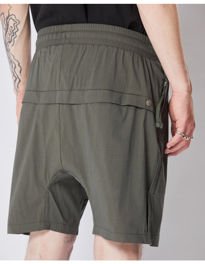 THOM KROM WOVEN STRETCH COTTON STUD POCKET SHORT - IVY