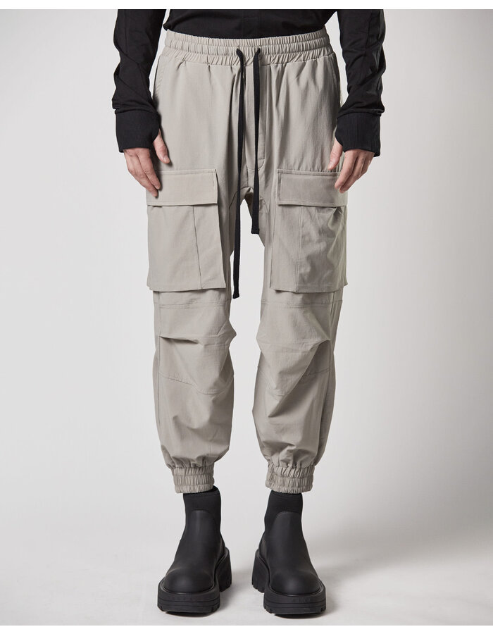 THOM KROM STRETCH NYLON RIP-STOP CARGO JOGGERS - MOONBEAM