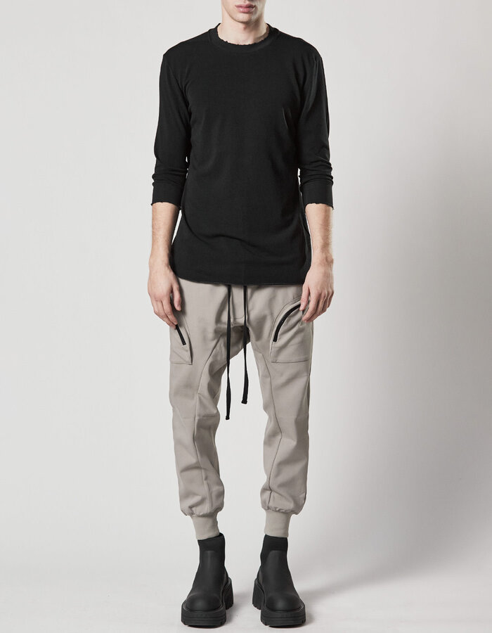 THOM KROM CURVE ZIP POCKET FITTED CARGO JOGGER - MOONBEAM