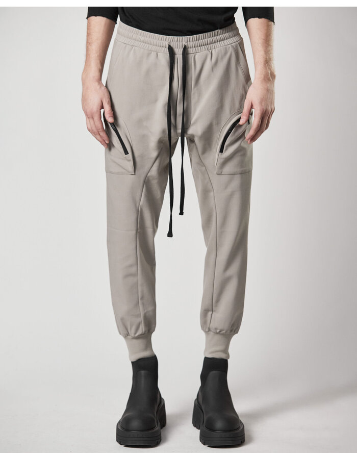 THOM KROM CURVE ZIP POCKET FITTED CARGO JOGGER - MOONBEAM